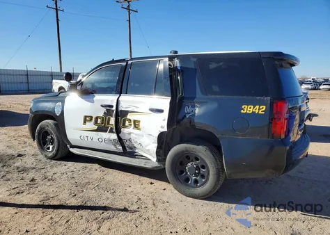 2018 Chevrolet Tahoe Police из США, поврежденный, VIN 1GNLCDEC4JR268908